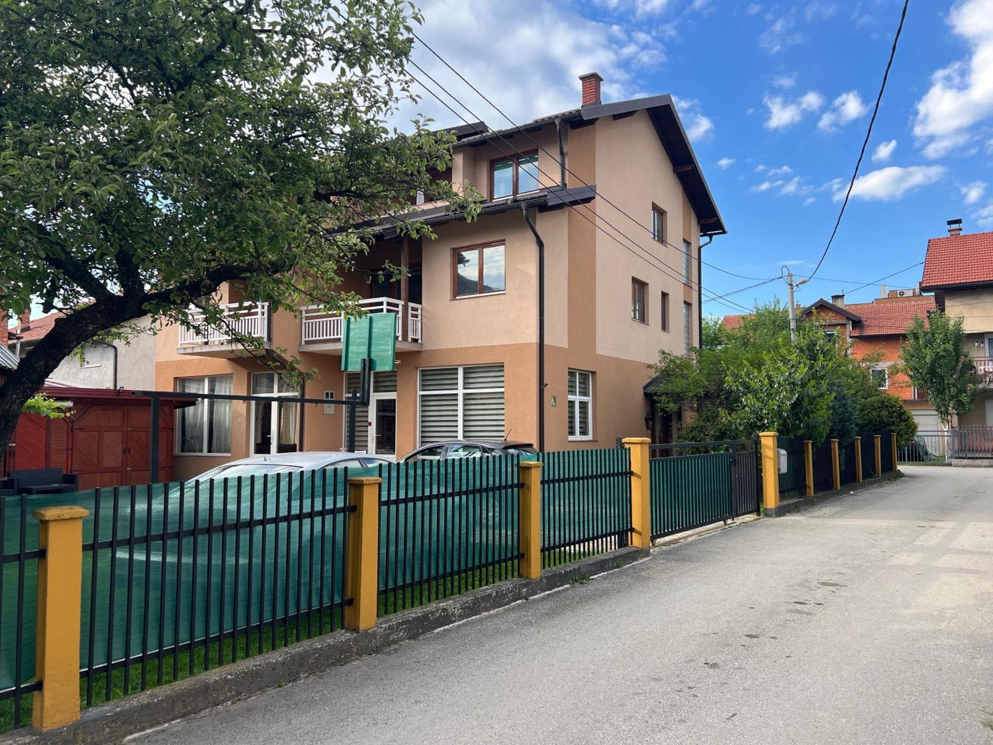 La Bocca - Airport, Parking, Ac, Bidet, Coffee Machine, Ps3 * Sarajevo